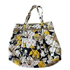 Vera Bradley Tote Yellow Holiday In Dogwood Purse Floral Print RETIRED Quilted